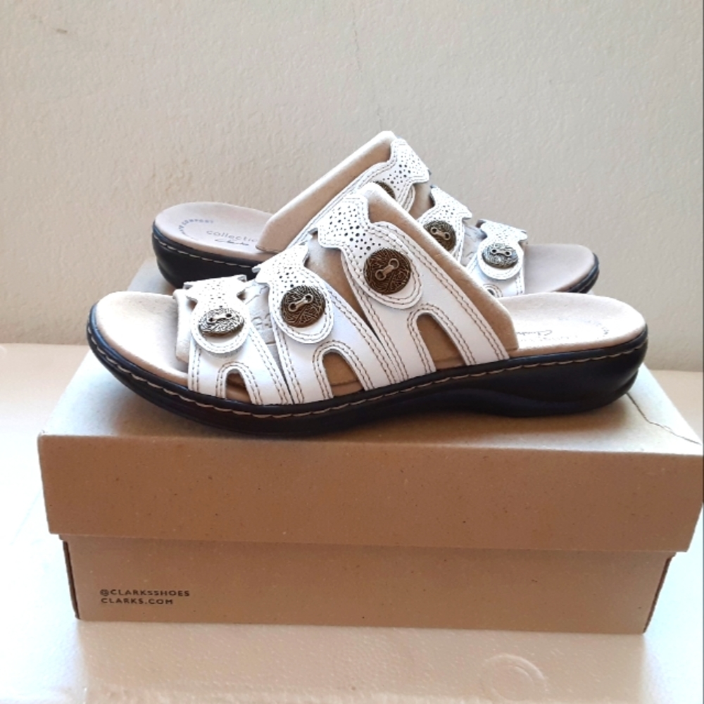 Clarks - Picture 1 of 3